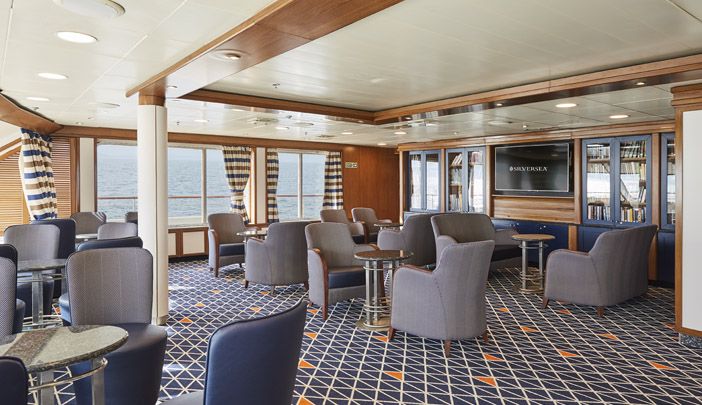 Silversea Silver Explorer Interior Tor's Observation Library.jpg
